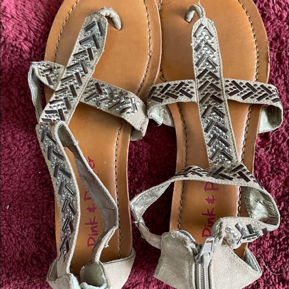 Women’s Sandals - Picture 3 of 3